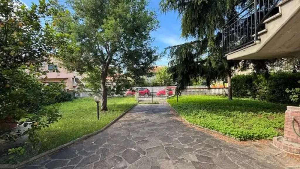 Välivaade - Apartment with Private Garden in Rosignano Marittimo