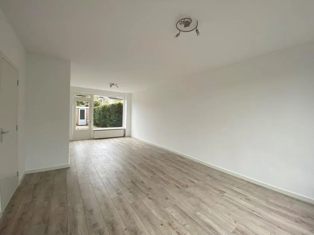 5-toaline maja asukohas Amstelveen