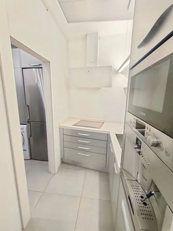 Cuisine - 1-Bed Apartment with Balcony in Abando