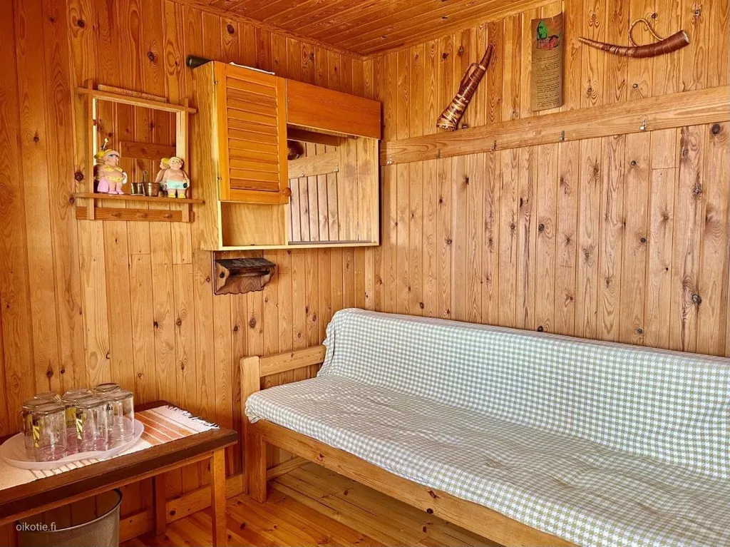 Bedrooms - Detached House with Lake View in Sysmä