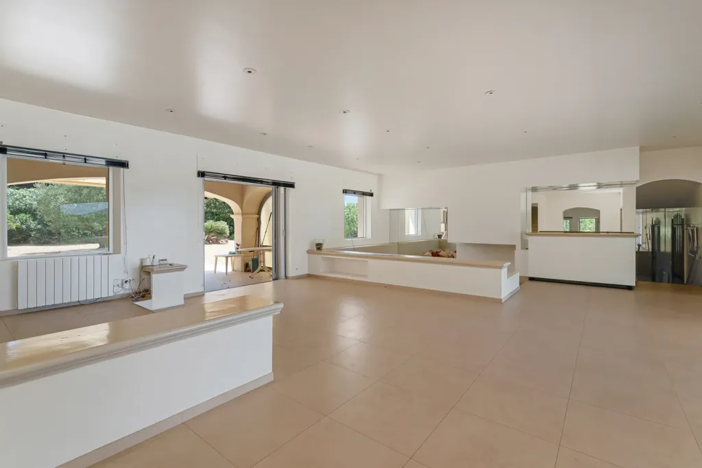 Köök - Villa with Sea View in Saint-Tropez