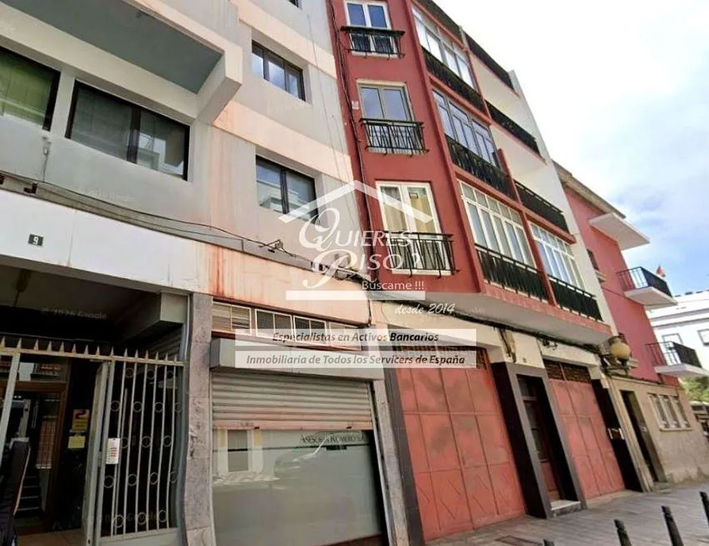 Exterior - Spacious Apartment with Terrace in Vegueta