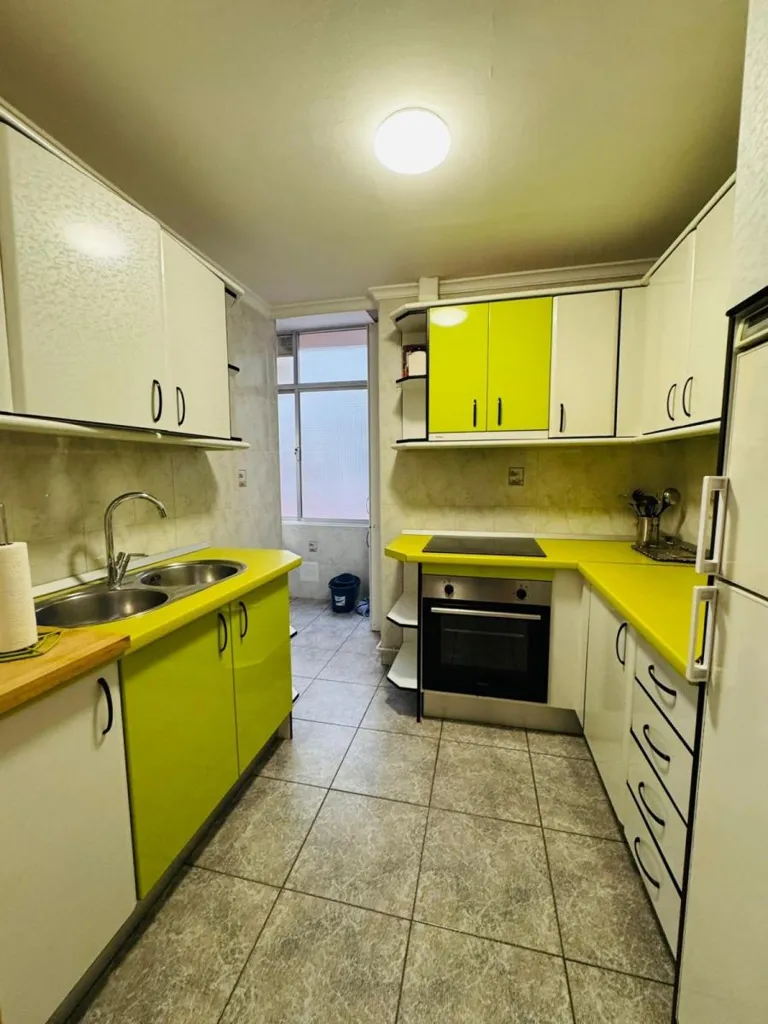 Cucina - Furnished Flat with Balcony in Granada