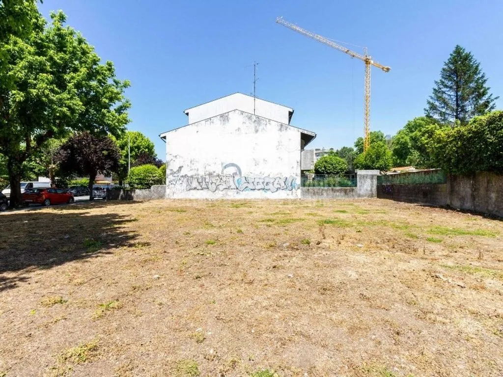 Jardin - Land with Planning Permission in Matosinhos