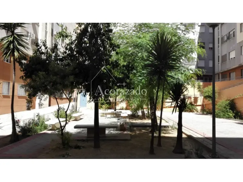 Jardin - Furnished Flat with Terrace near University