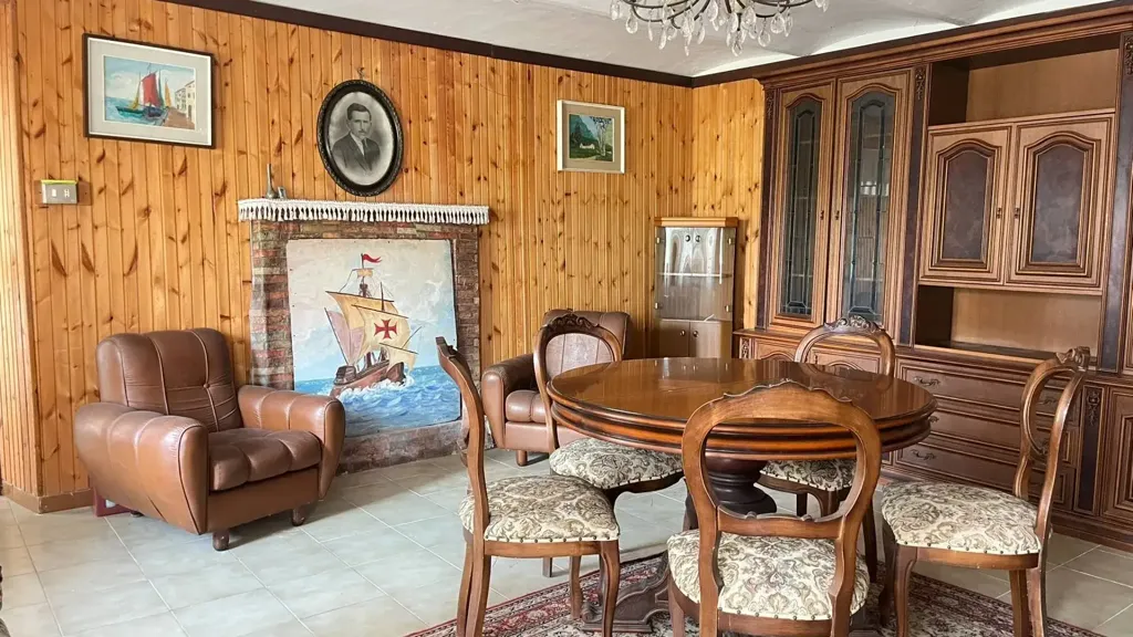 Söögituba - Rustic Farmhouse with Panoramic View in Castagnole delle Lanze