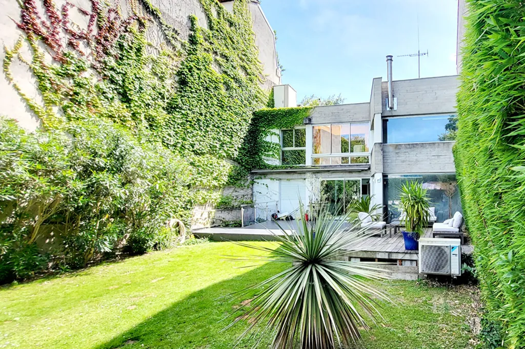 Aed - Architectural Villa with Pool in Bordeaux-Caudéran