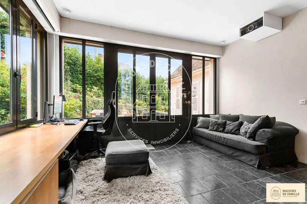Maison 9 pièces à Rueil-Malmaison