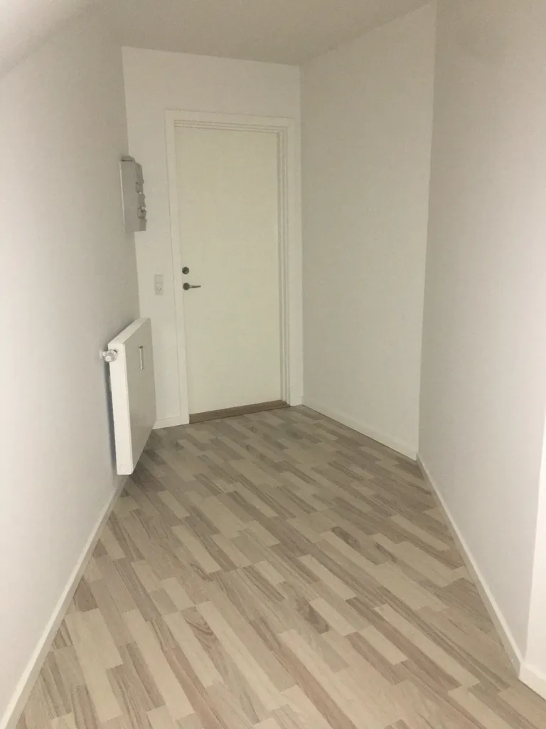 Pièces - Light-Filled Flat with Harbour View in Svendborg