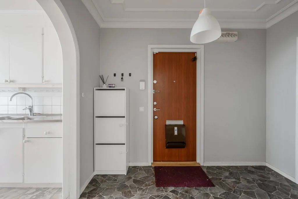Hallway - Apartment with Balcony in Stockholm