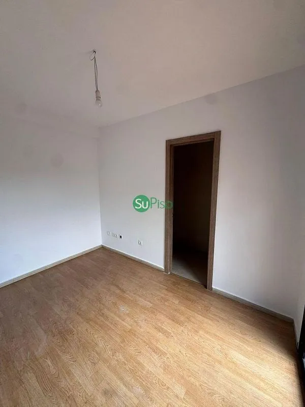 Pièces - Spacious Flat with Terrace in Magán