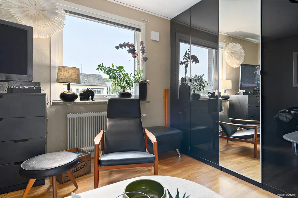 Elutuba - Cozy 3rd Floor Flat with Balcony on Kvarngatan