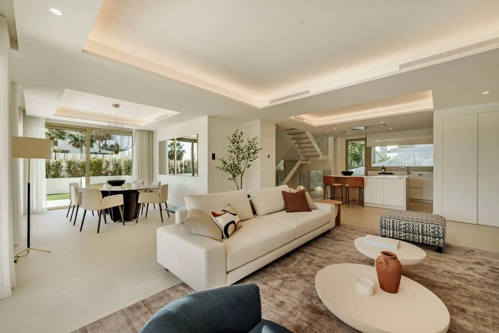Elutuba - Triplex with Rooftop Pool in Marbella Golden Mile