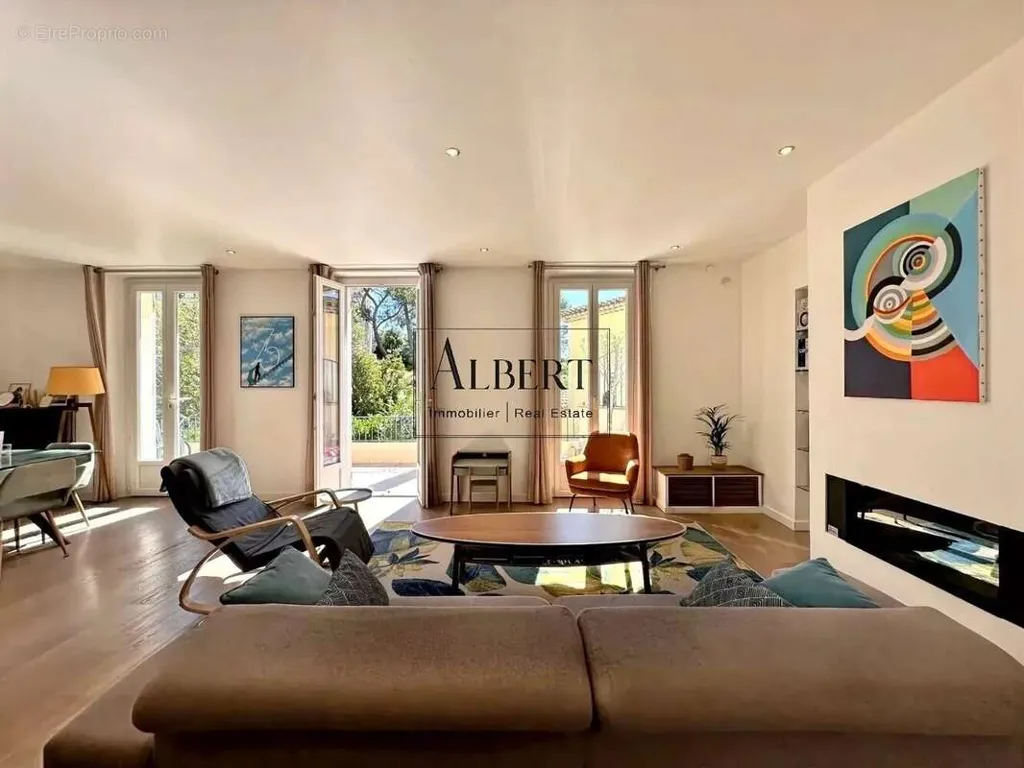 living_room