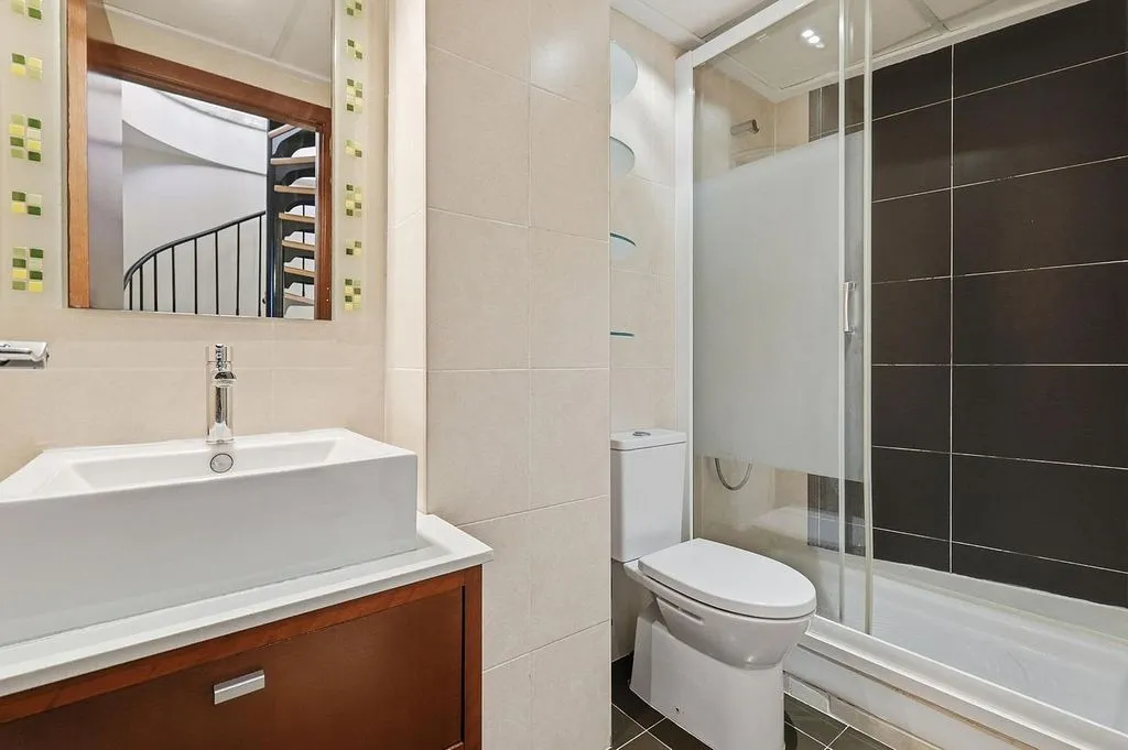 Vannitoad - Duplex with Terrace in Catarroja