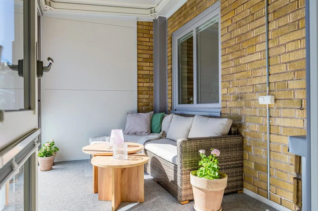 Balcon - Bright Two-Bedroom with Balcony in Kalmar
