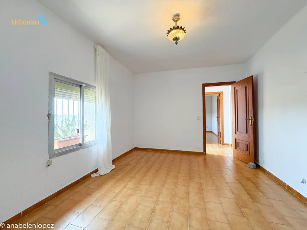 Toad - Ground Floor Flat with Patio in La Estación