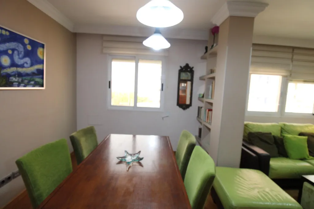 Sala da pranzo - Student-Friendly Flat with Tranvía Access in Espinardo