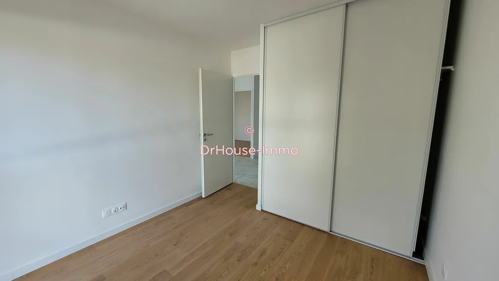 Chambres - Appartement Duplex avec Balcon à Pessac