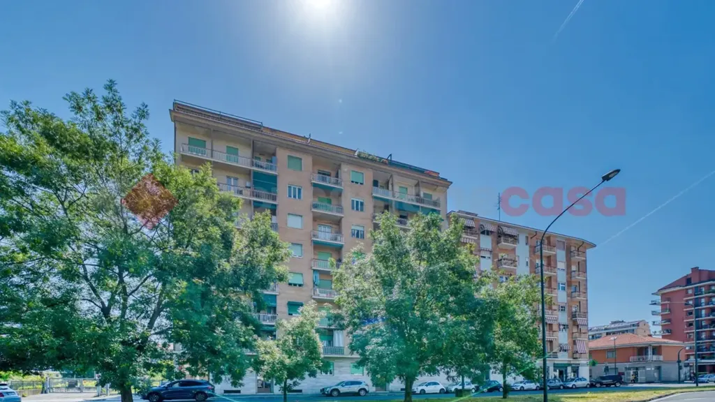 Välivaade - Twin-Storey Apartment with Balcony in Turin