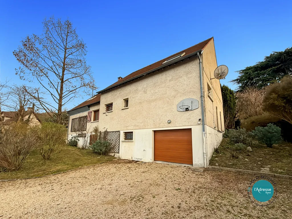 Extérieur - Maison d'Architecte avec Jardin à Mennecy