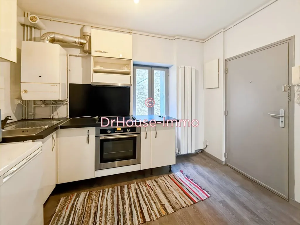 Cuisine - Appartement Calme avec Cour Privée à Dijon
