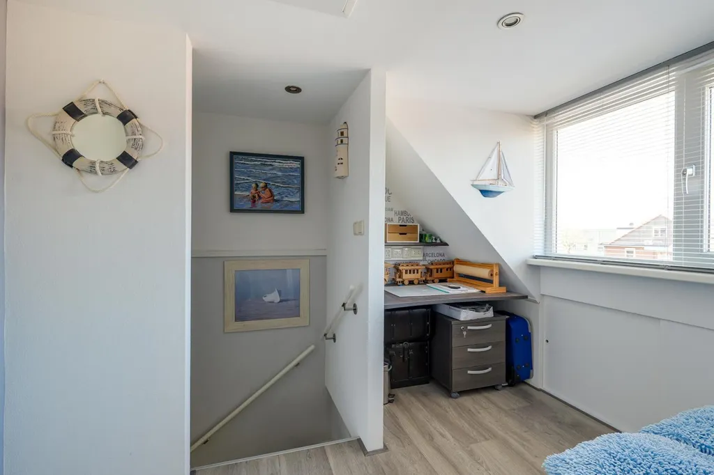 Chambres - Corner House with Overhang in Hoorn