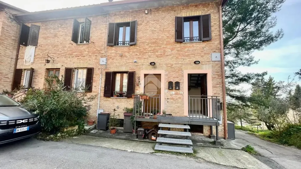 Välivaade - Trilocale with Veranda in Assisi