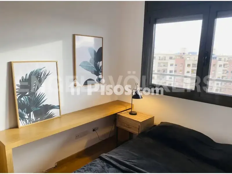 Chambres - Furnished Apartment with Balcony in Sant Martí