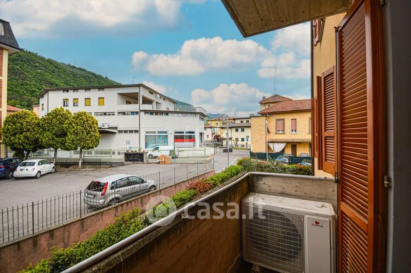 Balcon - Trilocale with Terrace in Sarnico