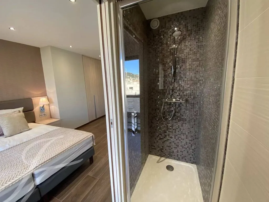Magamistoad - Luxury Apartment with Bay View in Cannes
