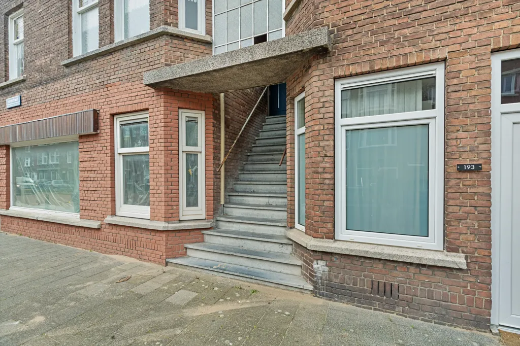 Esterno - Charming Upper Flat with Balcony in The Hague