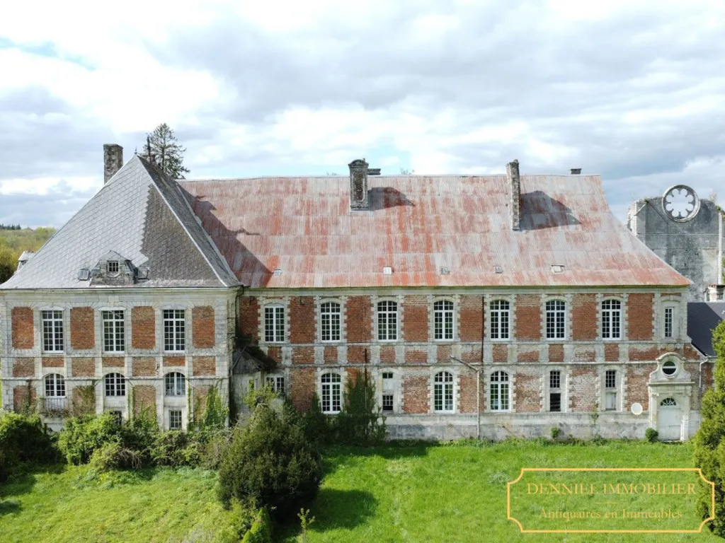 Vue aérienne - Château Louis XIII avec Parc de 21 Hectares près de Vernon