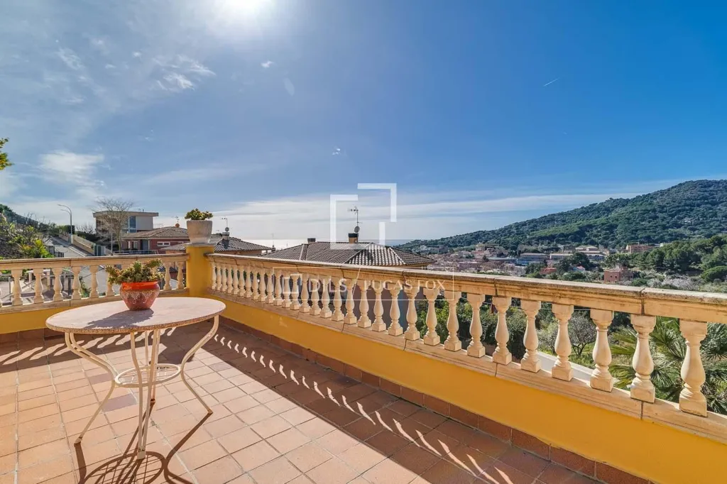 Terrasse - Detached House with Pool in Vilassar de Dalt