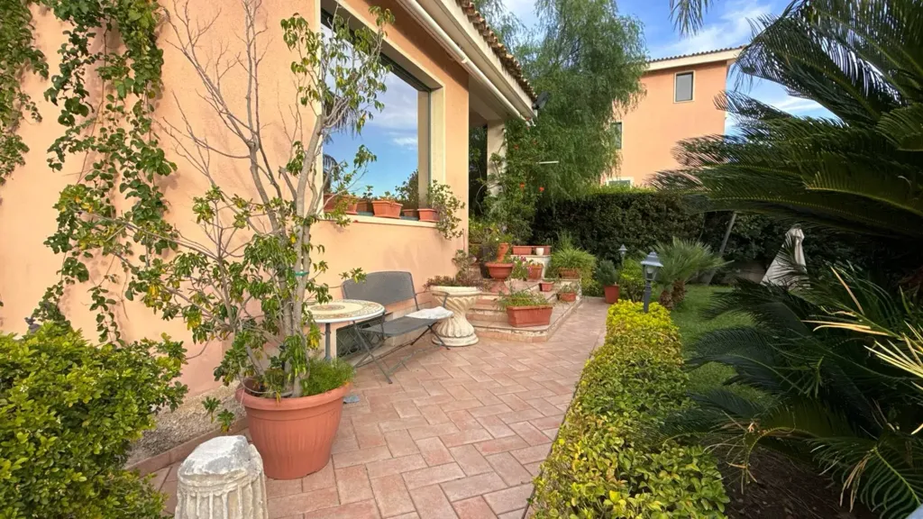 Jardin - Villa with Panoramic View in Siracusa