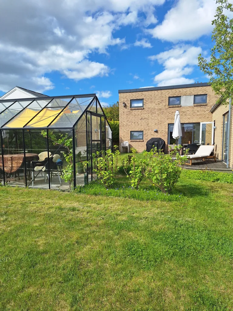Jardin - Spacious Villa with Sea View in Skødstrup