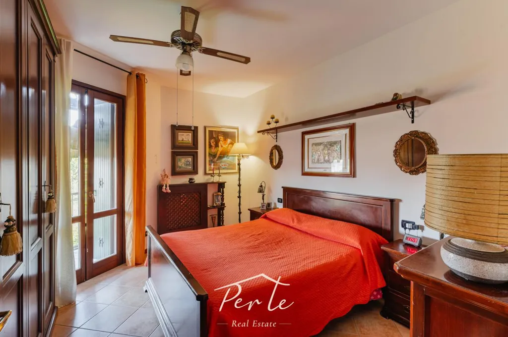 Chambres - Duplex with Garden and Pool in Borgo Mantovano
