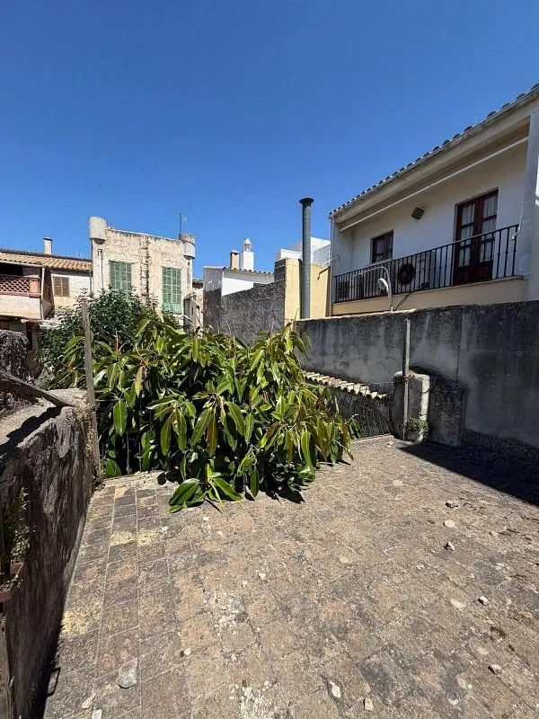 Garden - Historic Chalet with Terrace in Sa Pobla