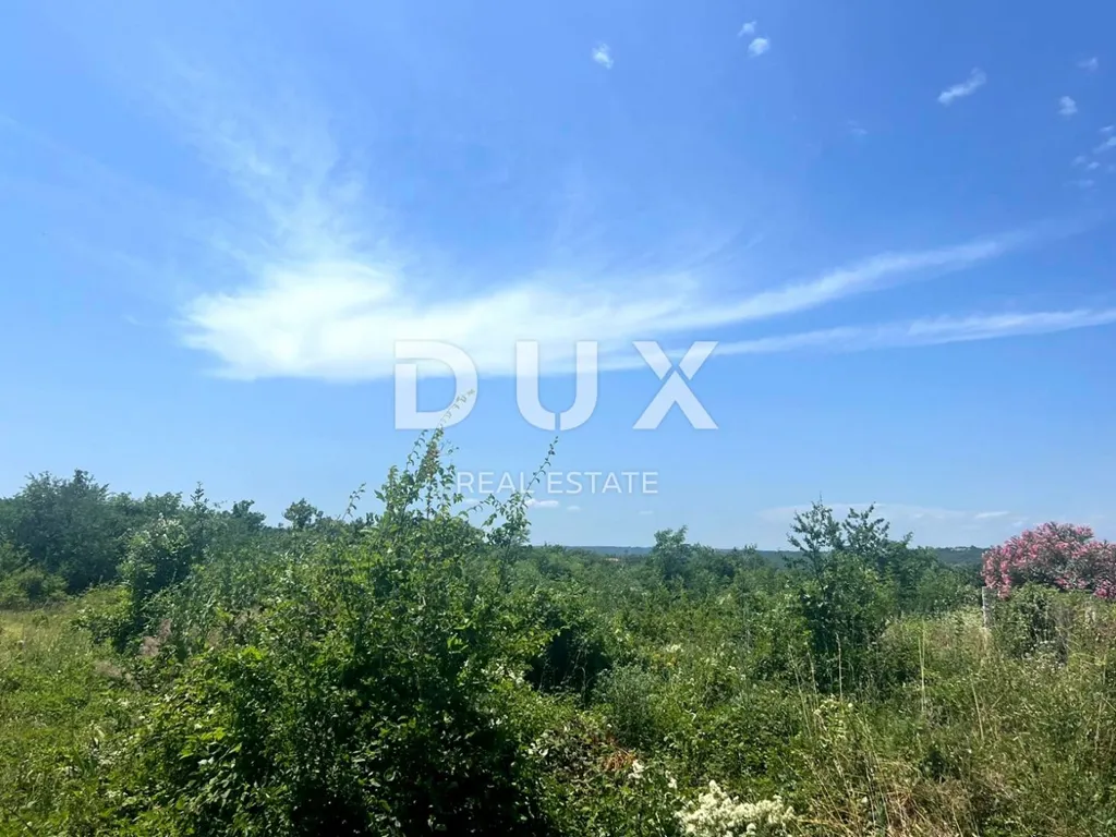 Aed - Urbanised Plot with Panoramic View in Istra