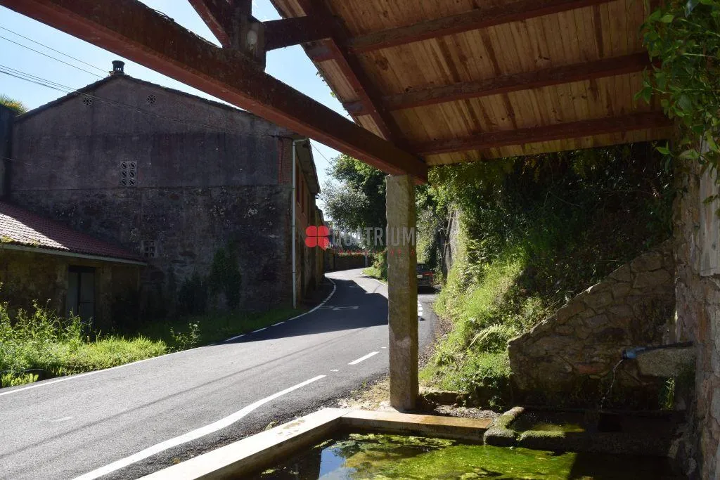 Aed - Terraced House with Garden in Teo