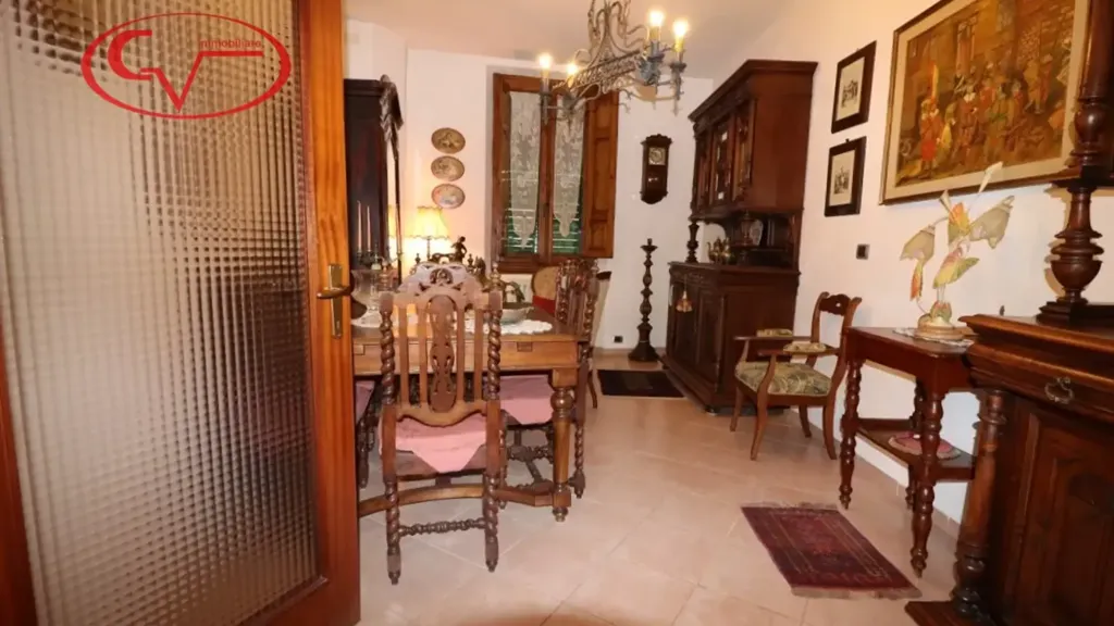 Dining Room - Terraced Villa with Garden in Montevarchi