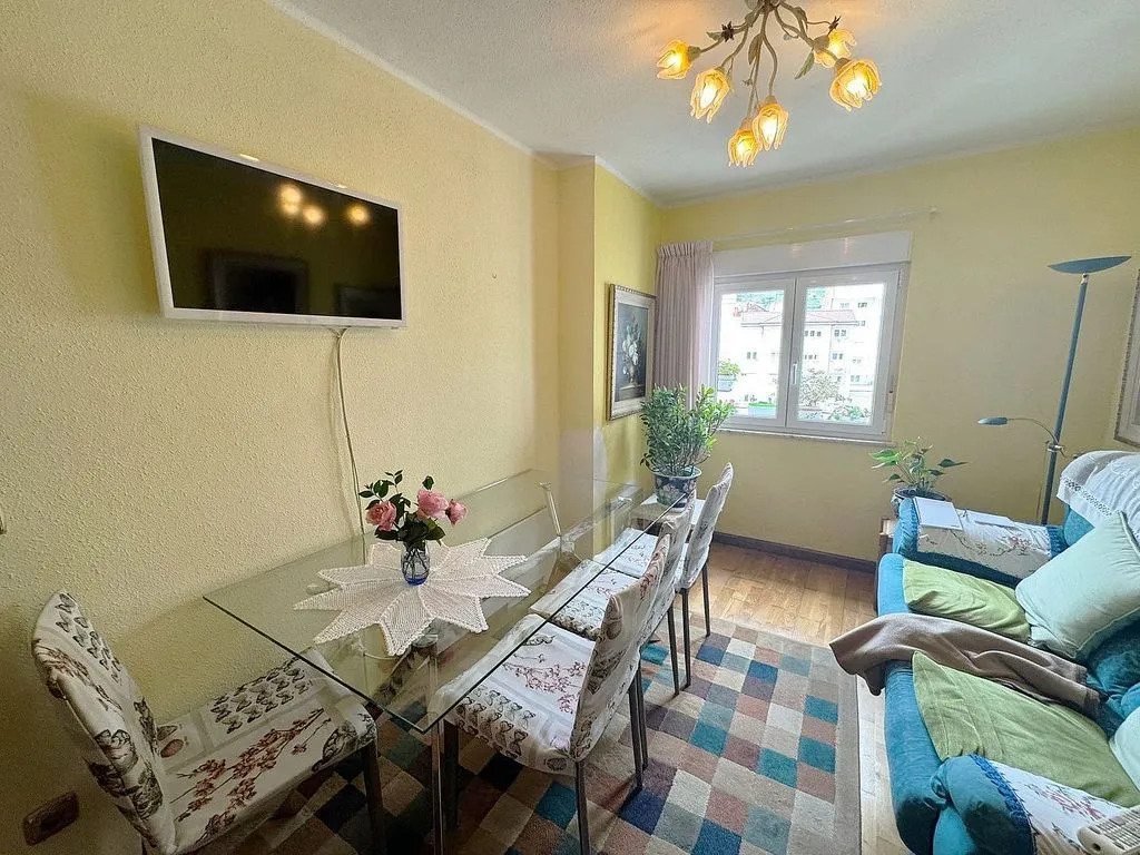 Elutuba - 2-Bedroom Apartment with Elevator in Milan