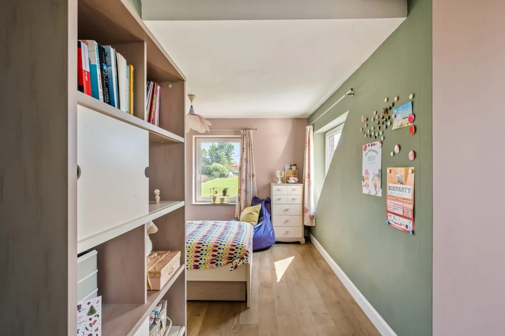 Camere da letto - Villa with Playful Architecture in Nieuwerkerken