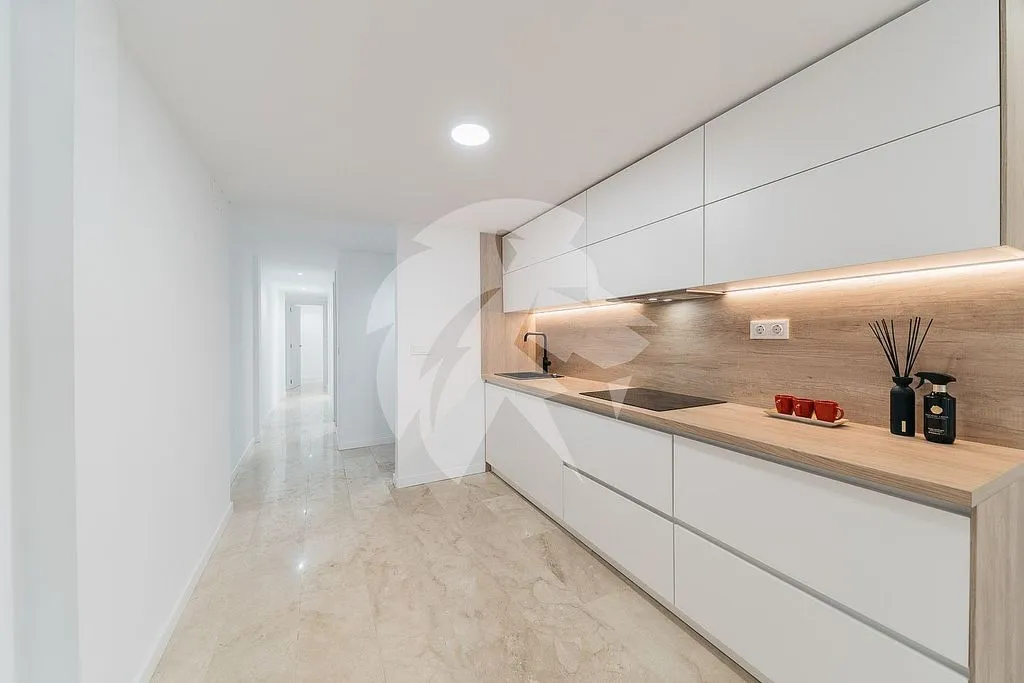 Köök - Apartment with Terrace in Carolinas Altas