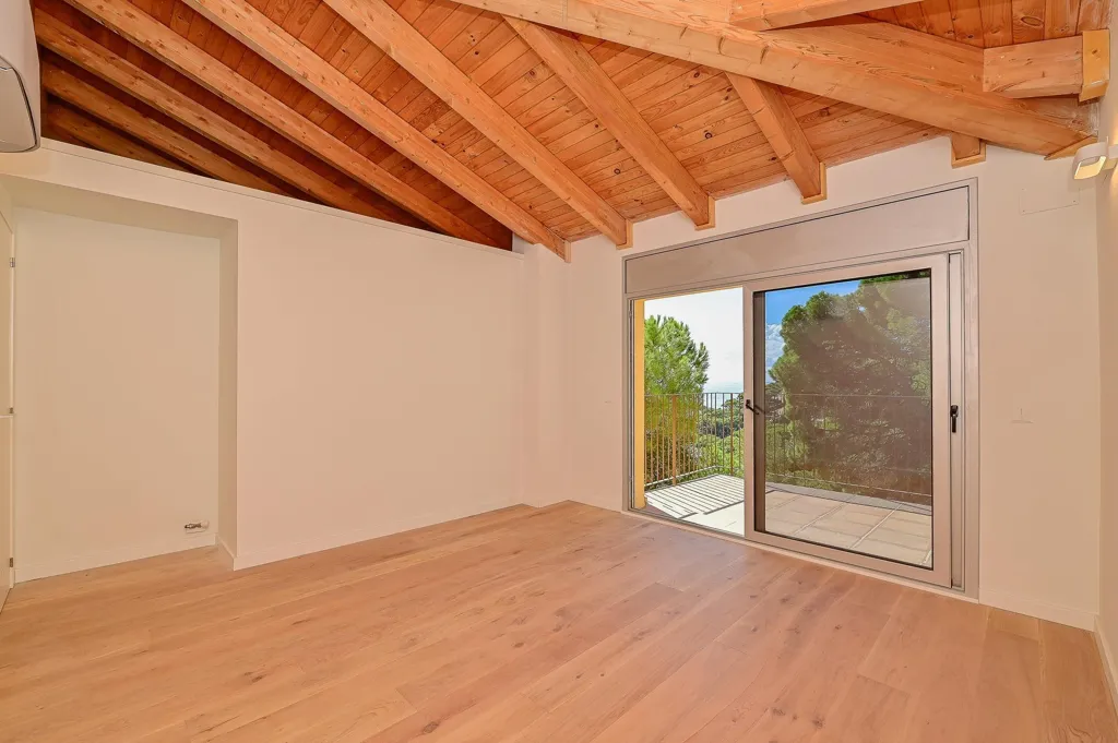 Toad - Detached Villa with Sea Views in Punta Brava