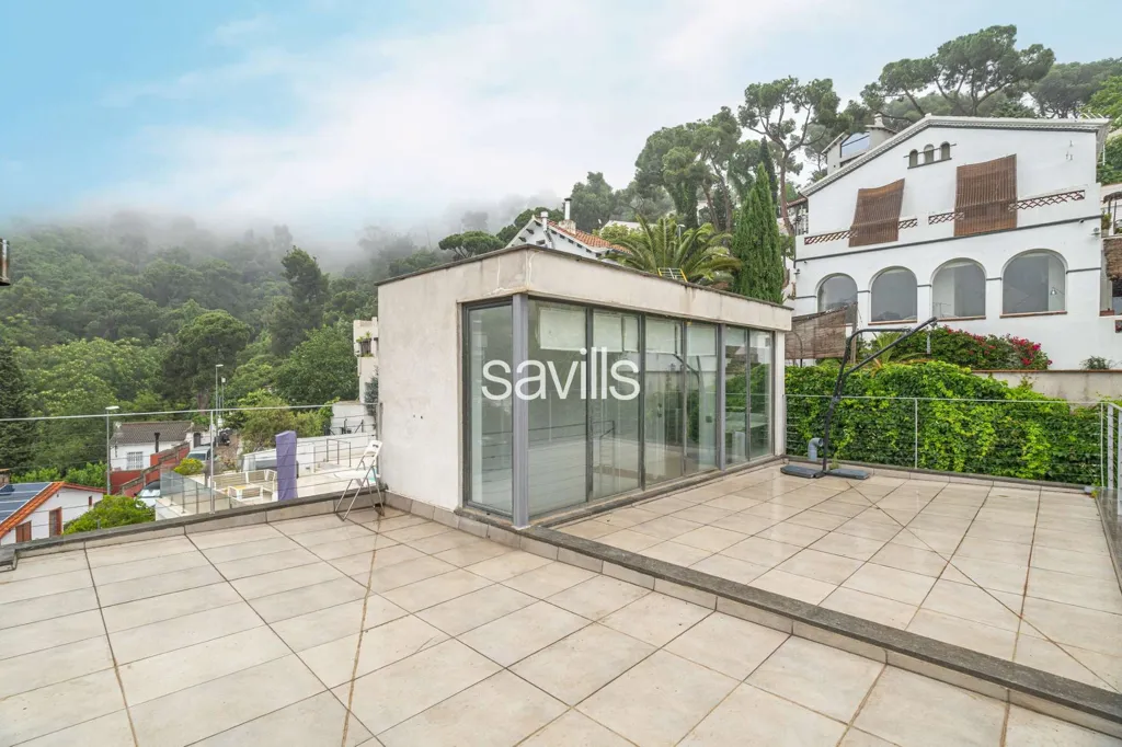 Terrazza - Detached House with Pool in Vallvidrera