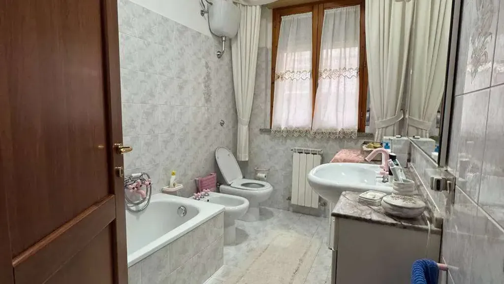 Vannitoad - Rear Garden Flat with Terrace in Loreto