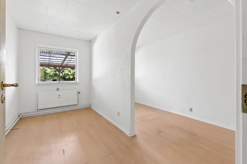 Stanze - Corner Villa with Two Units in Ejlstrup