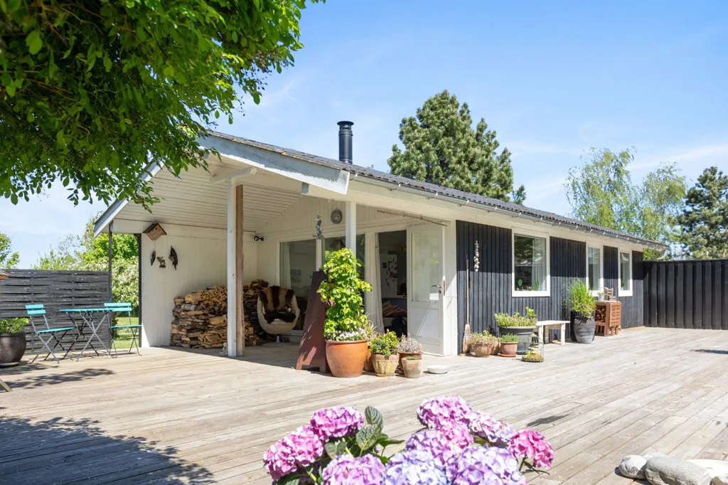 Terrasse - Cottage with Garden in Græsted