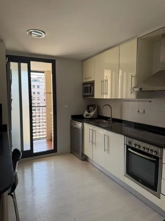 Cuisine - Luxury Apartment with Pool in Valencia